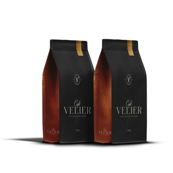 Dos bolsas de Café Velier de 340 g, negras con pestaña dorada y fuelle cobre
